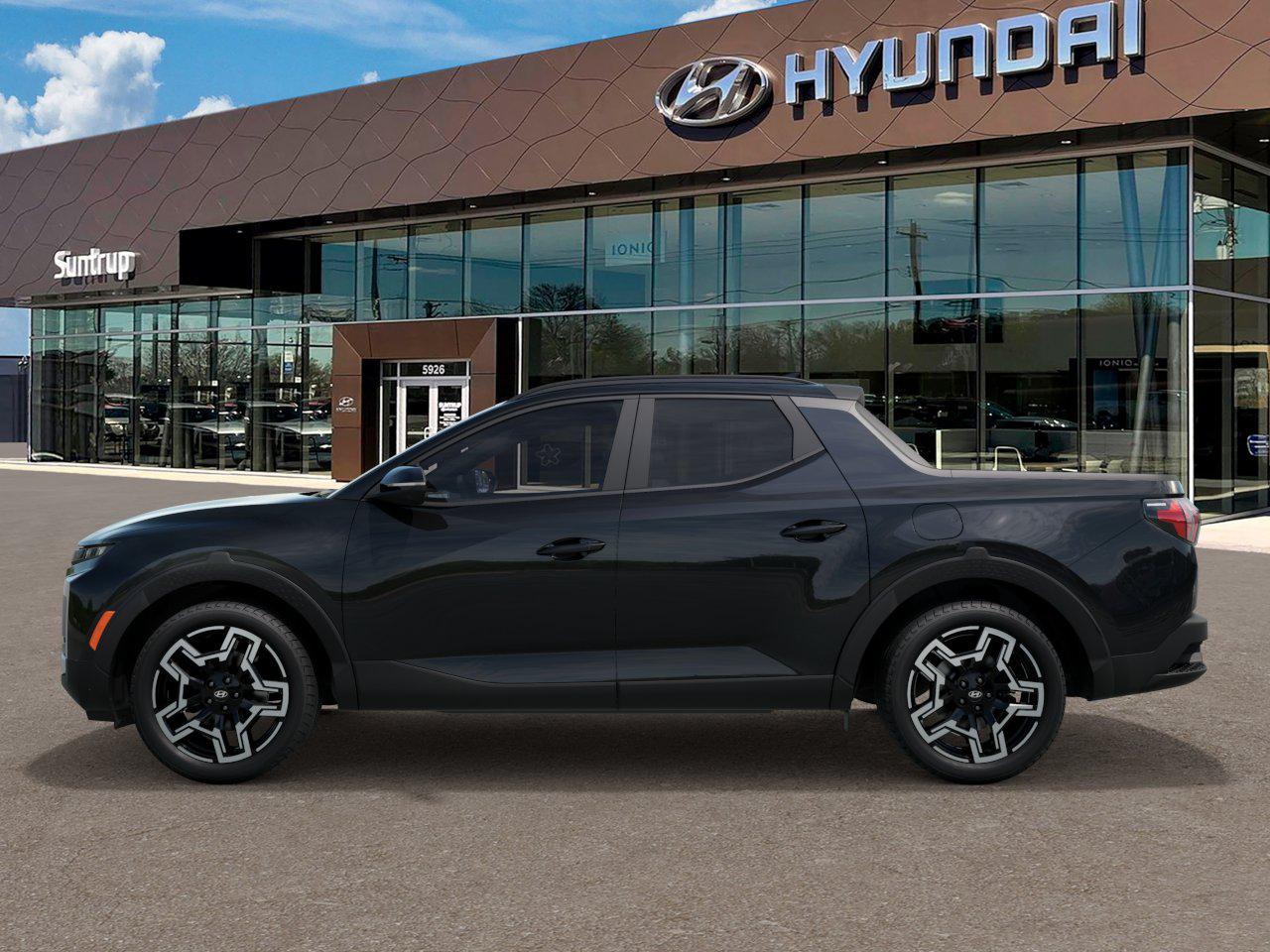 2025 Hyundai Santa Cruz Limited photo 2