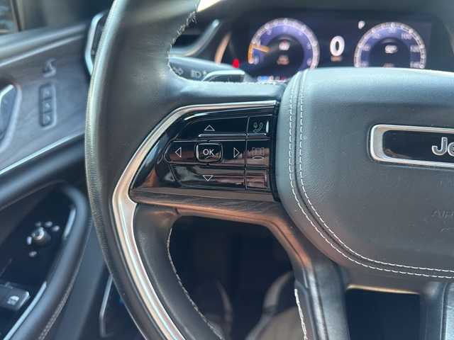 2021 Jeep Grand Cherokee Overland photo 21