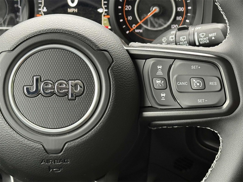 2025 Jeep Wrangler Sport S photo 22