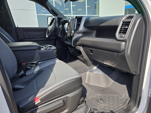 2025 Ram 2500 Tradesman photo 27