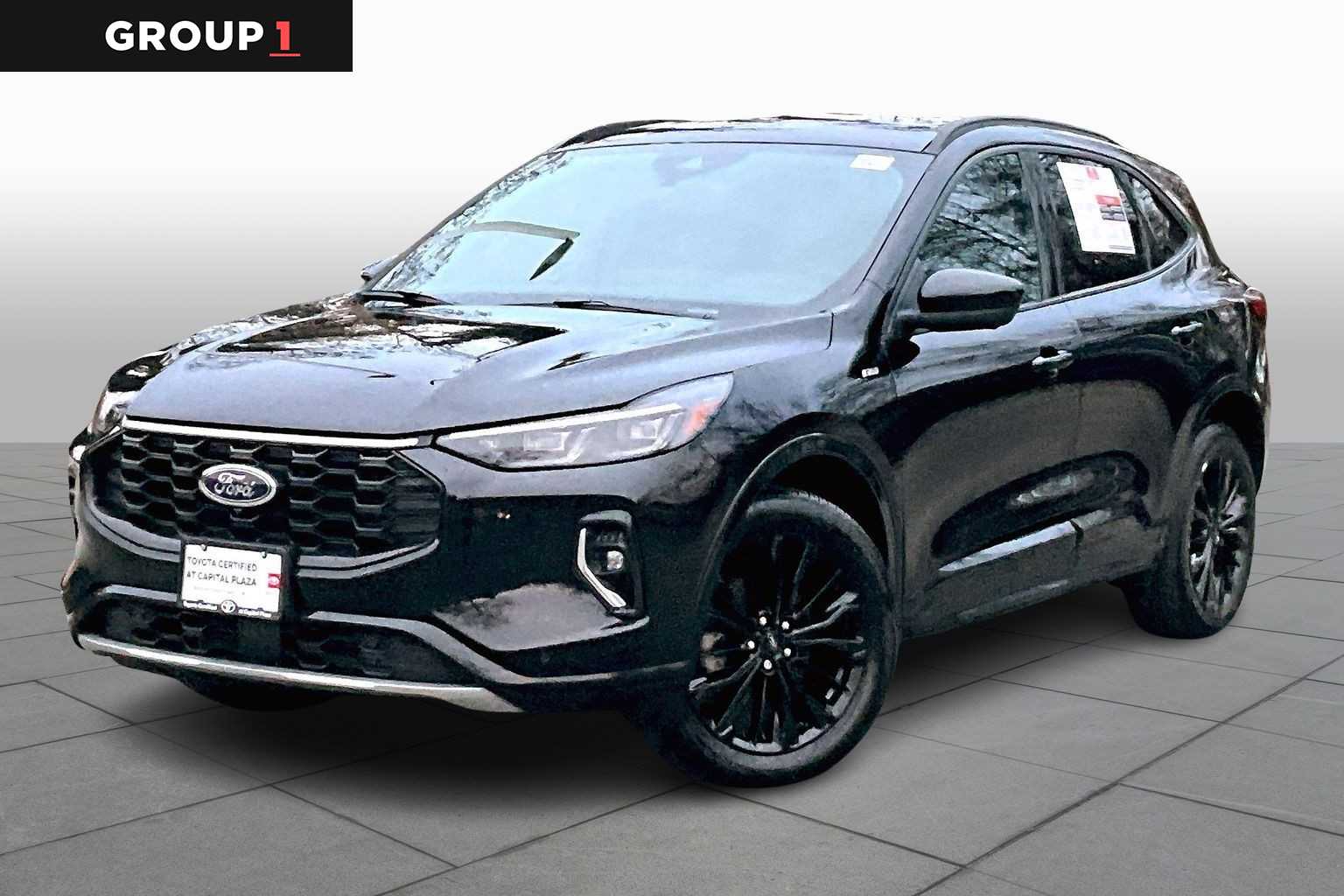 2023 Ford Escape ST-Line Elite's photo