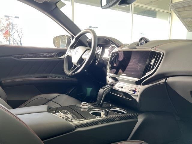 2024 Maserati Ghibli Modena photo 21