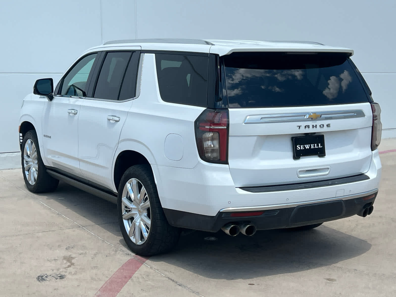 2022 Chevrolet Tahoe High Country photo 6