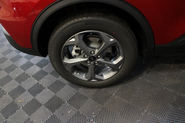 2025 Ford Escape ST-Line photo 25