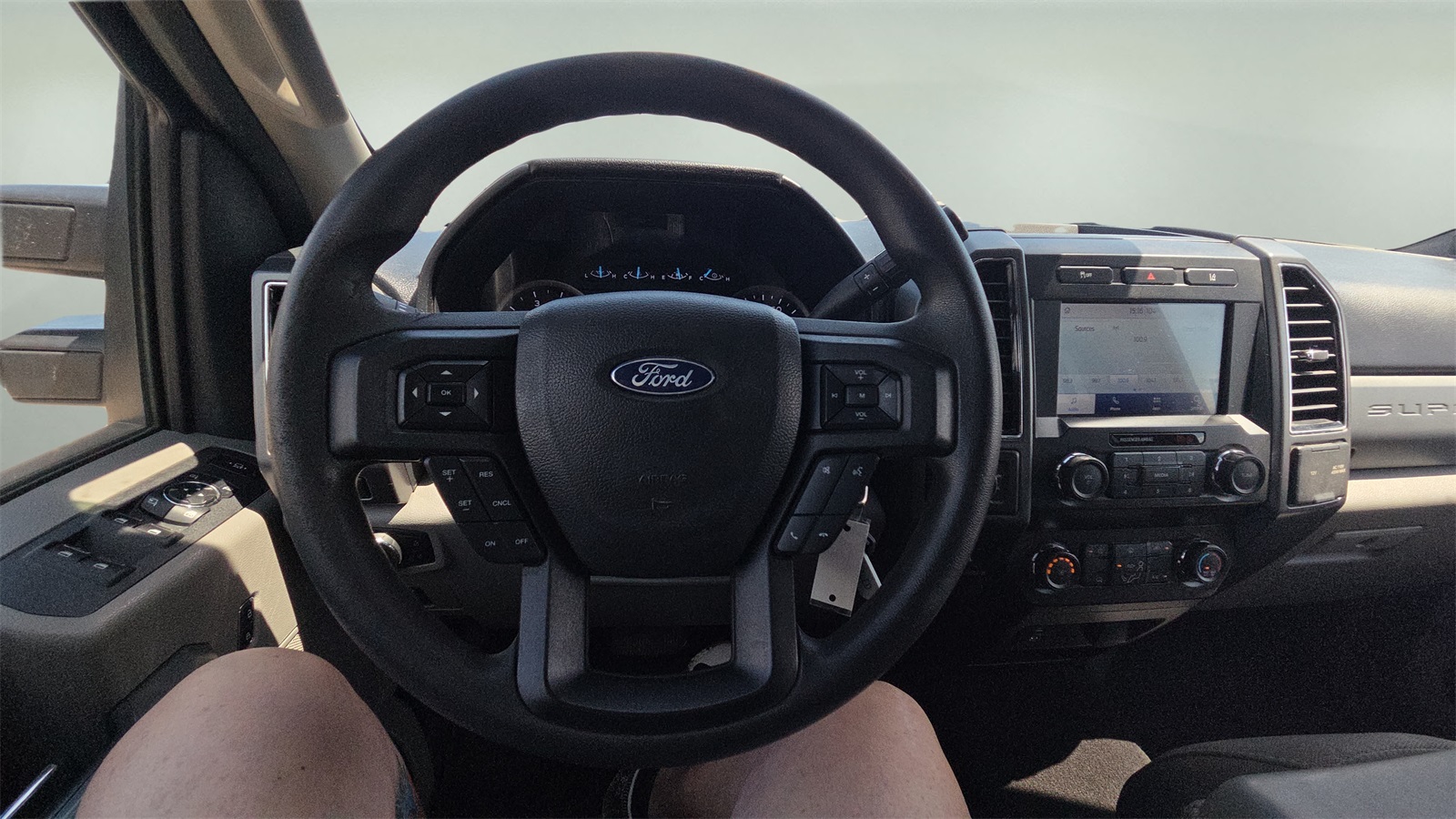 2020 Ford F-250 photo 8