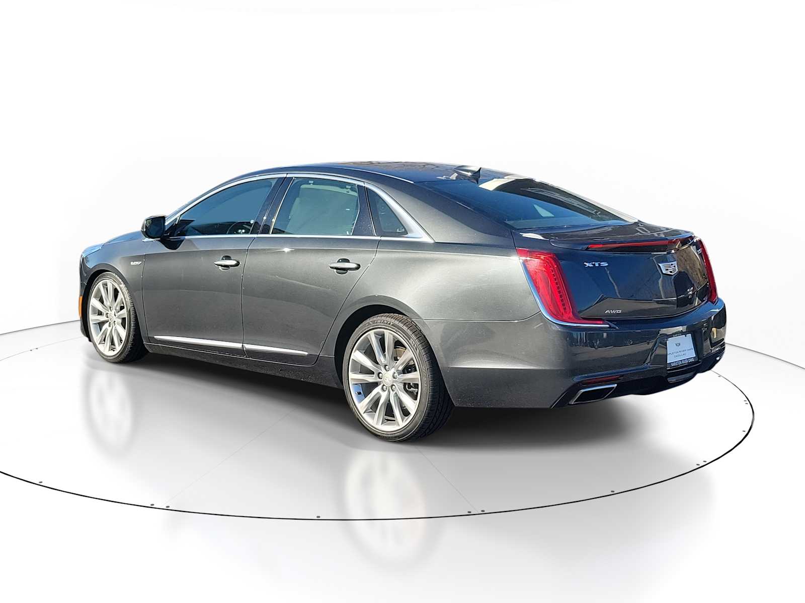 2019 Cadillac XTS Platinum V-Sport photo 2