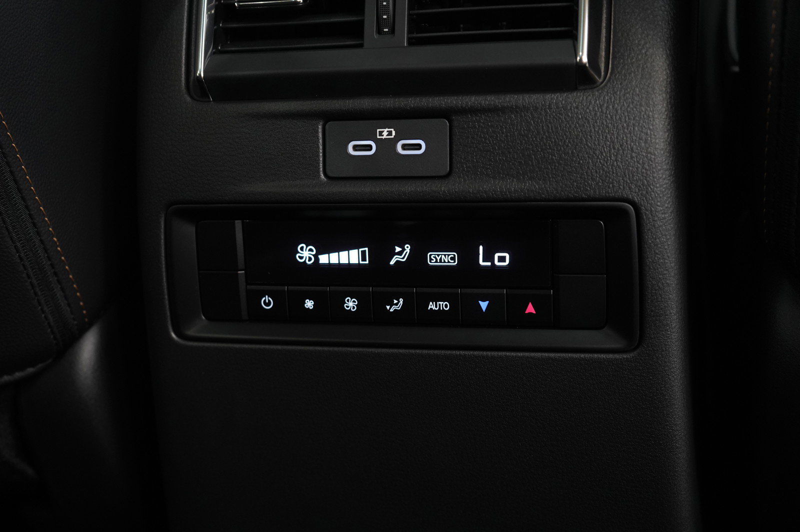 2025 Mazda CX-70 Premium photo 15
