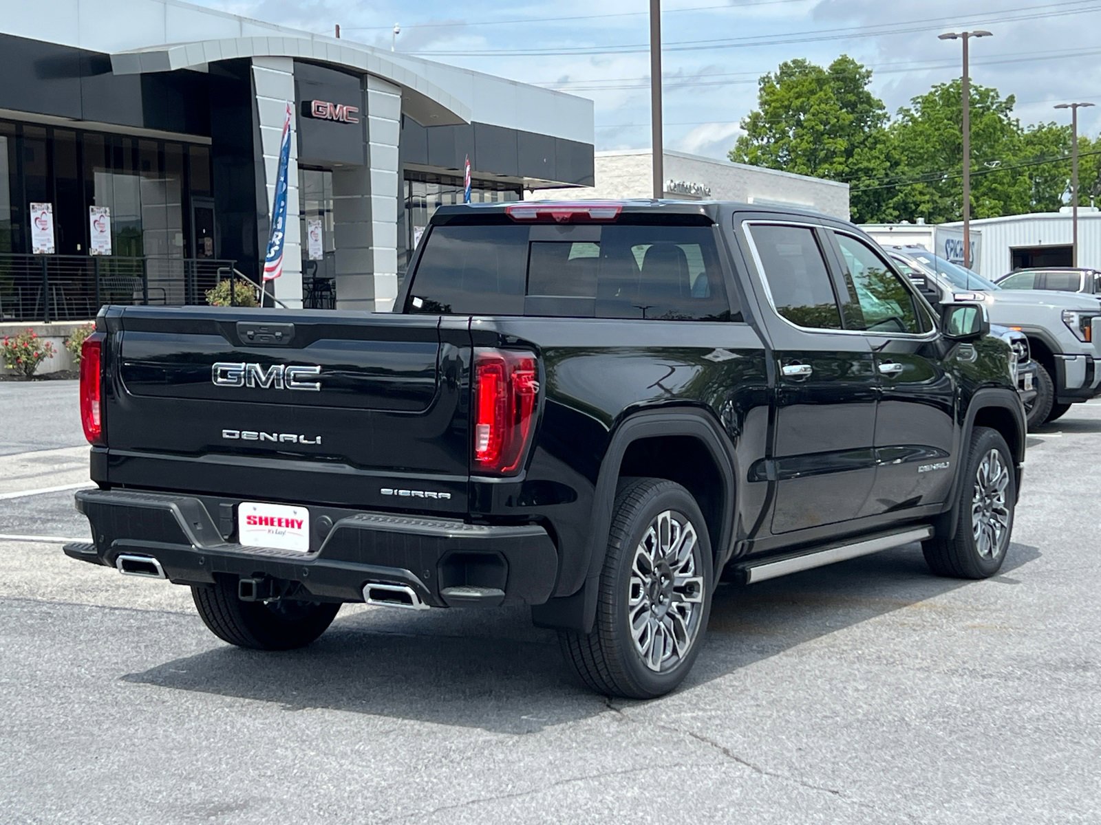 2025 Gmc Sierra 1500 Denali Ultimate photo 3