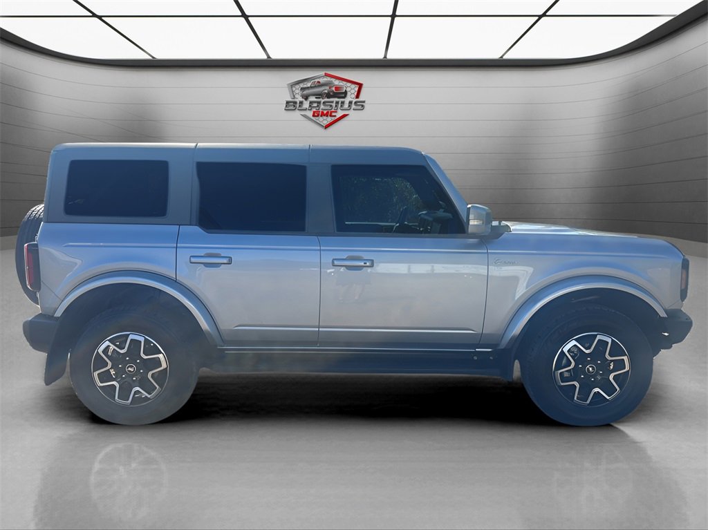2022 Ford Bronco Outer Banks photo 6