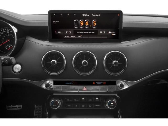 2023 Kia Stinger GT-Line photo 9