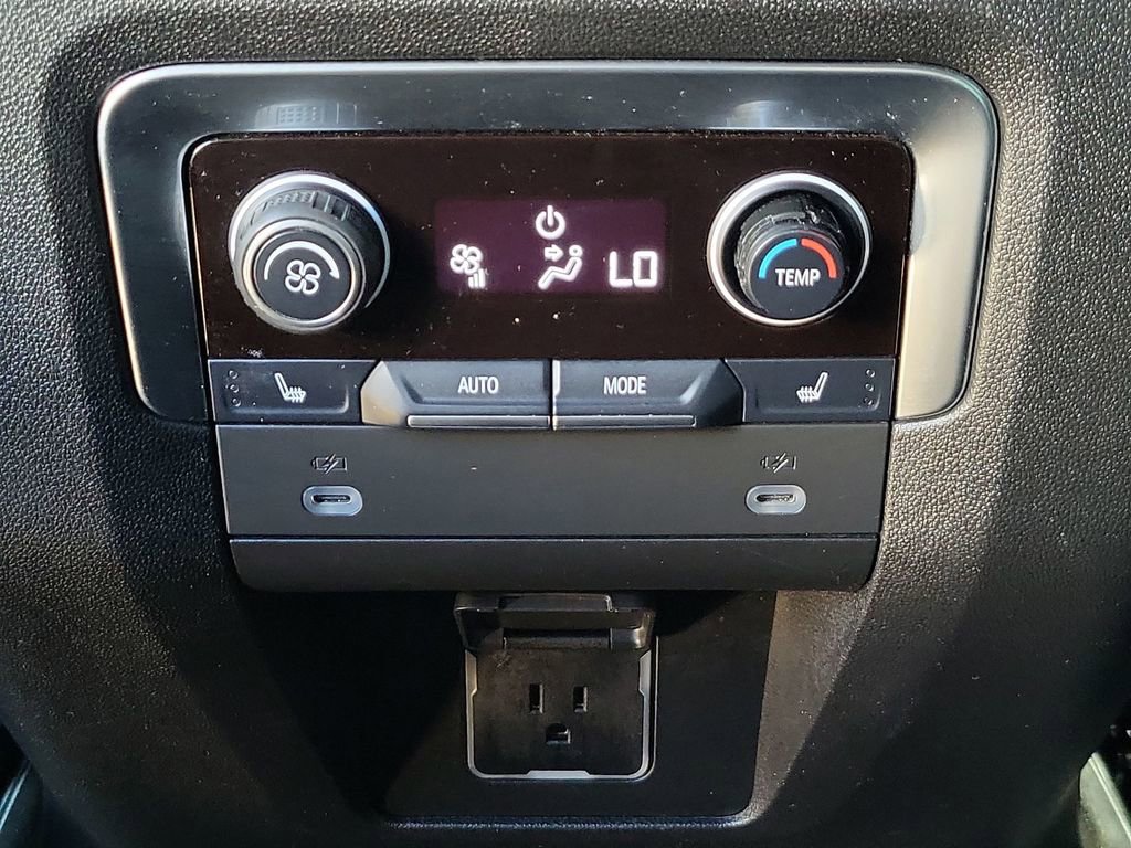 2021 Chevrolet Tahoe High Country photo 20