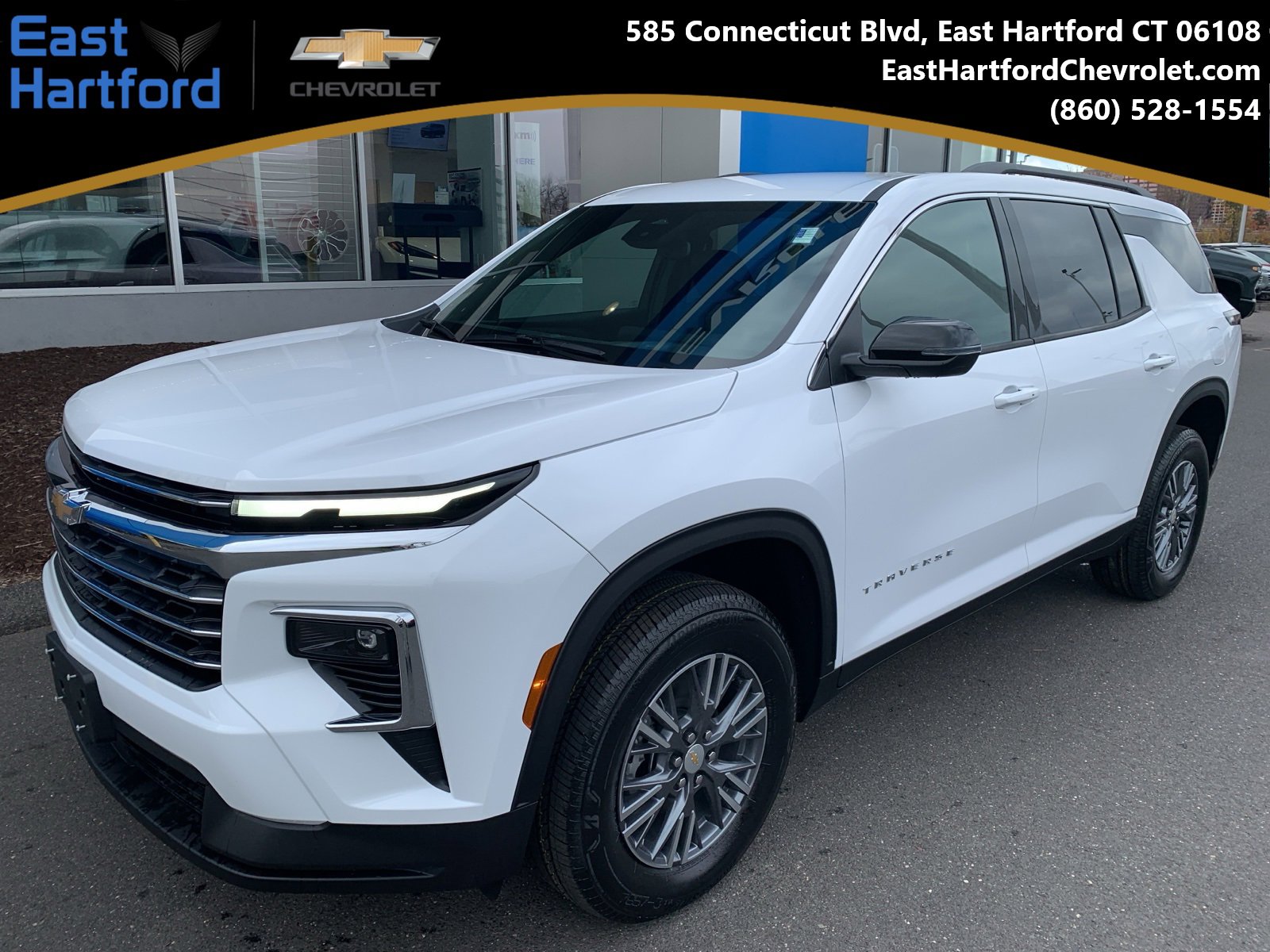 2026 Chevrolet Traverse LT's photo