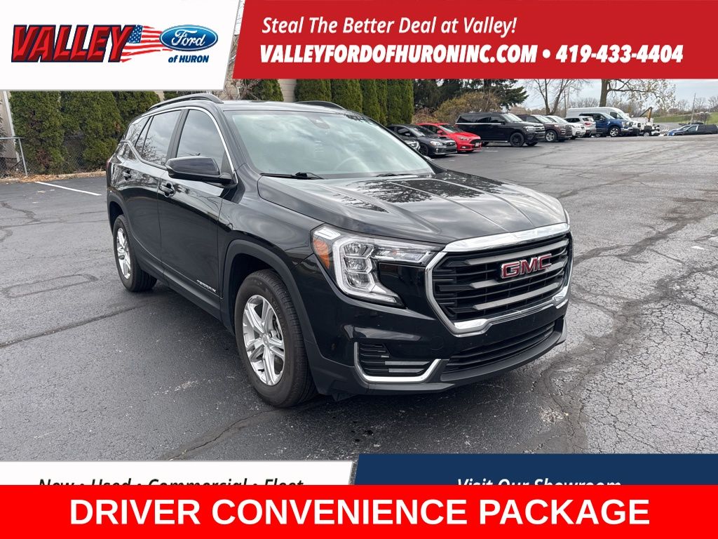 2023 GMC Terrain SLE's photo