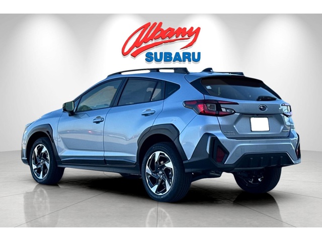 2025 Subaru Crosstrek Limited photo 4