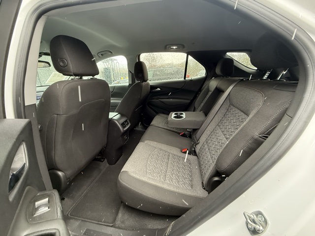 2024 Chevrolet Equinox LT photo 4
