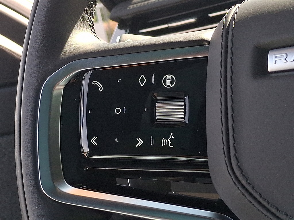 2025 Land Rover Range Rover Sport P360 S photo 15
