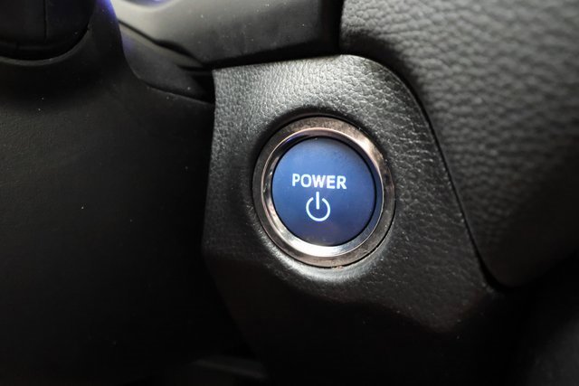 2022 Toyota RAV4 Hybrid XLE photo 16