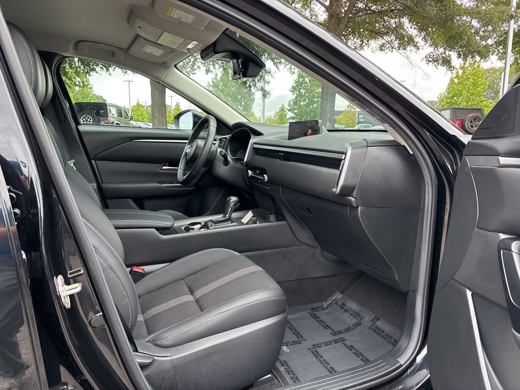 2025 Mazda CX-50 2.5 S Preferred photo 17