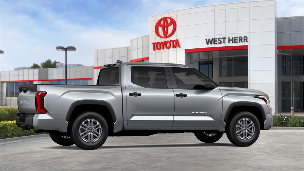 2026 Toyota Tundra SR5 CrewMax photo 11