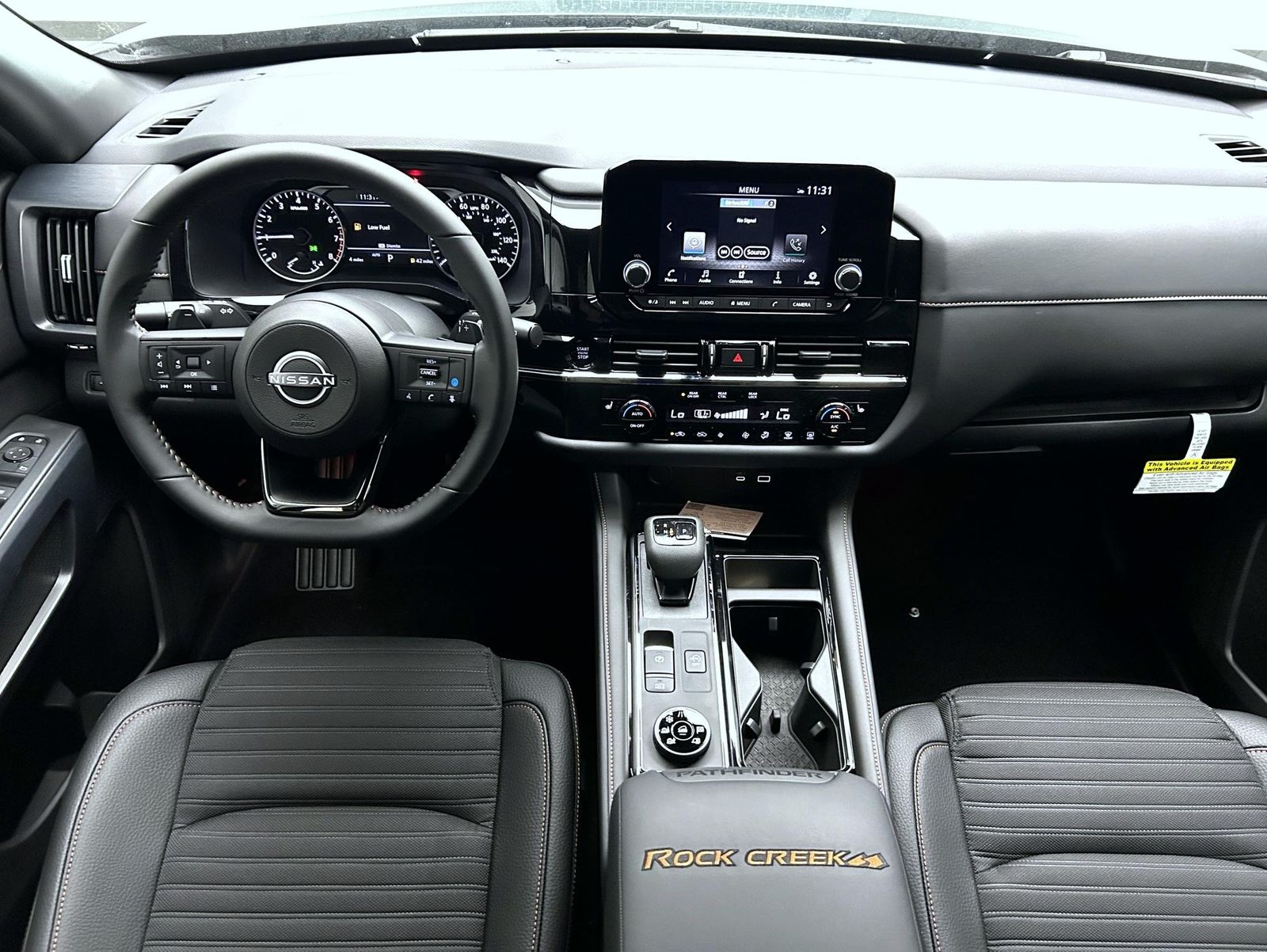 2025 Nissan Pathfinder Rock Creek photo 12