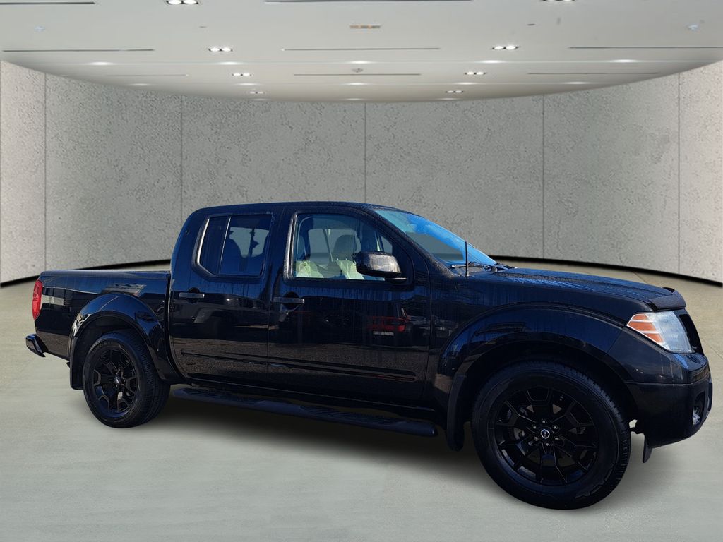 2019 Nissan Frontier SV photo 3