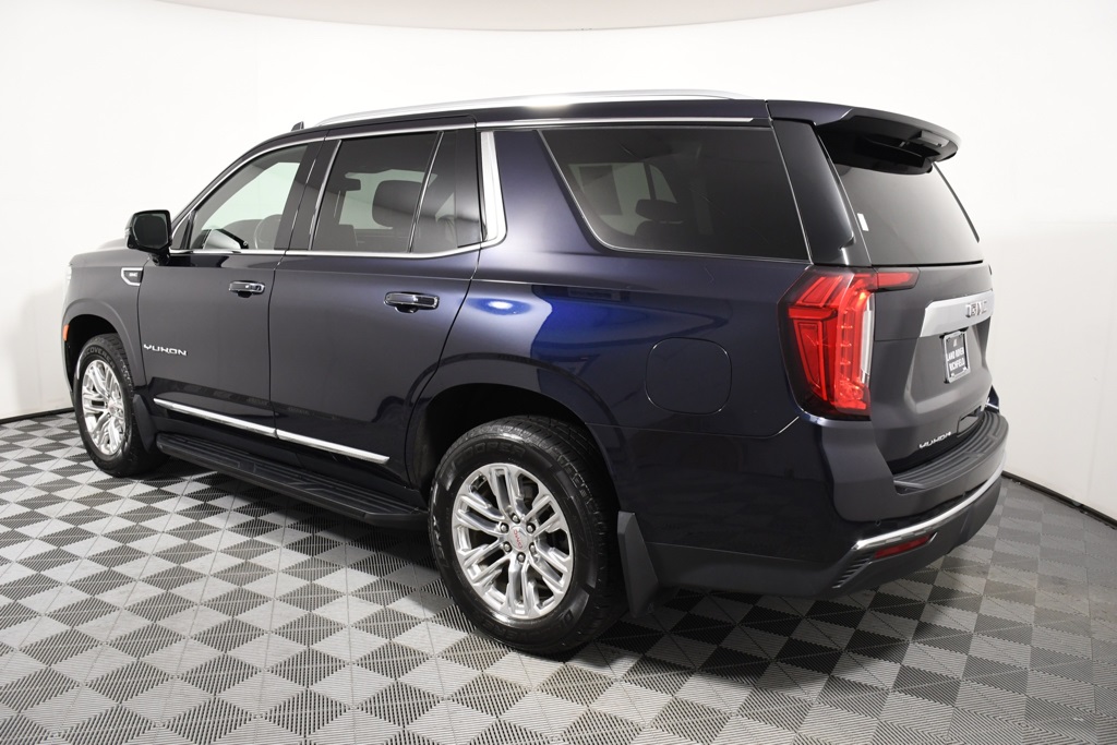 2021 Gmc Yukon SLT photo 3