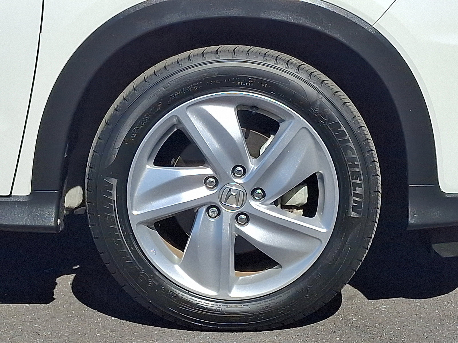 2019 Honda HR-V EX-L photo 8