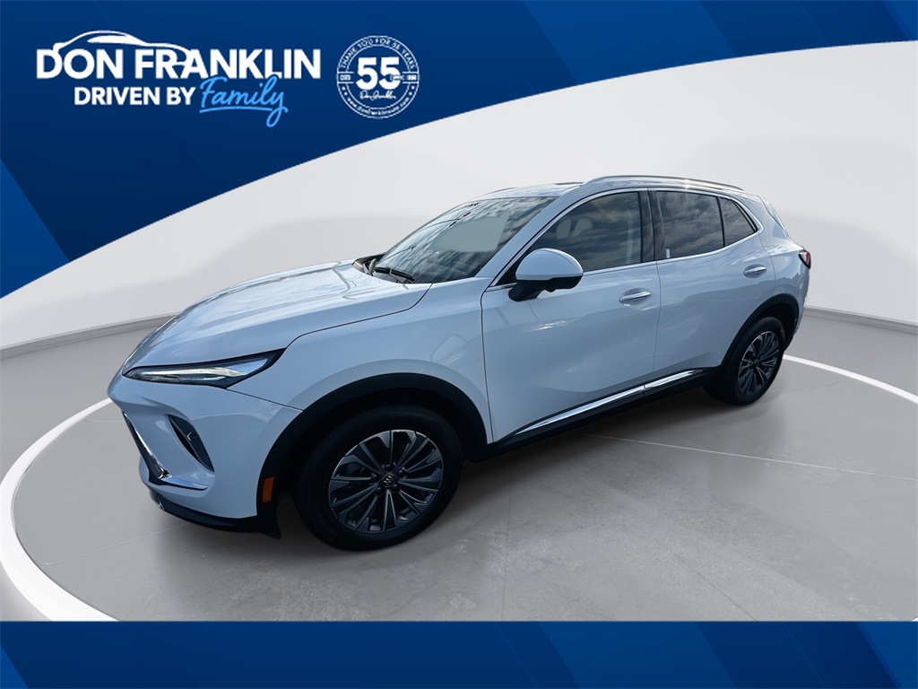 2025 Buick Envision Preferred's photo