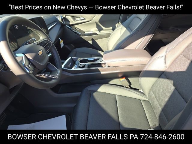 2026 Chevrolet Equinox LT photo 3