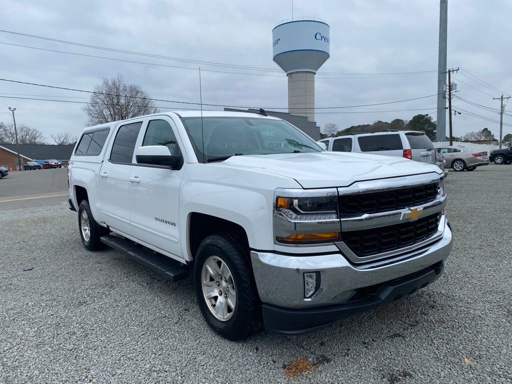 2018 Chevrolet Silverado LT's photo