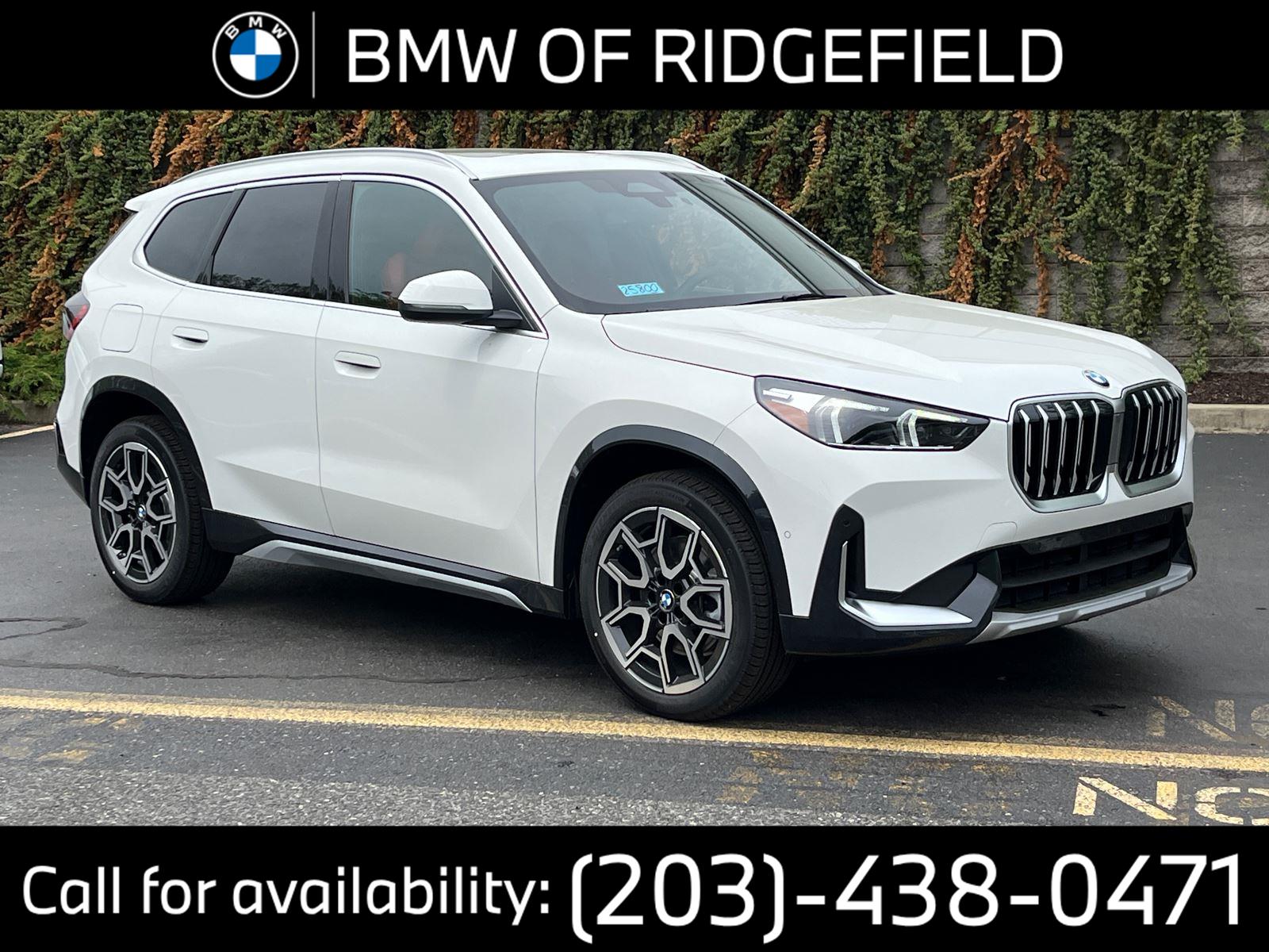 2025 BMW X1 28i's photo