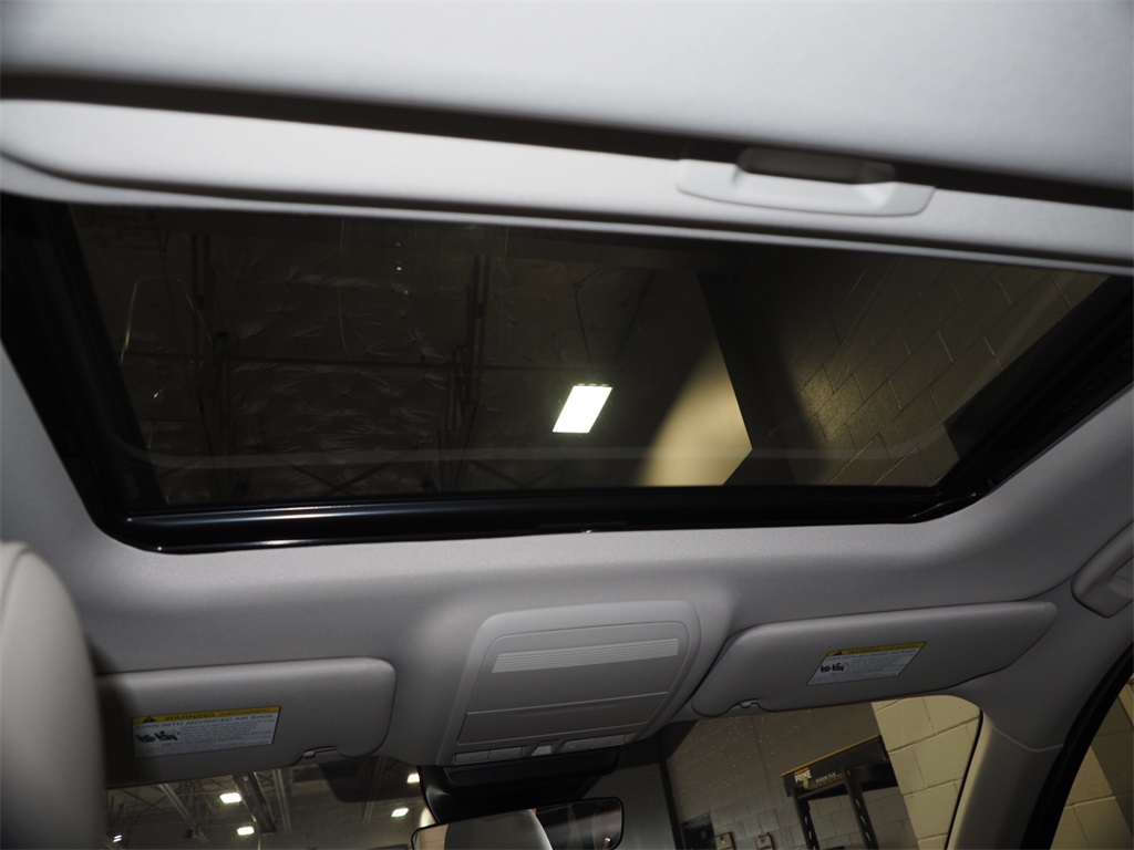 2025 Mazda CX-90 3.3 Turbo Preferred photo 8
