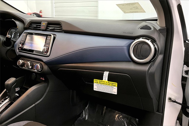 2025 Nissan Versa 1.6 SV photo 33