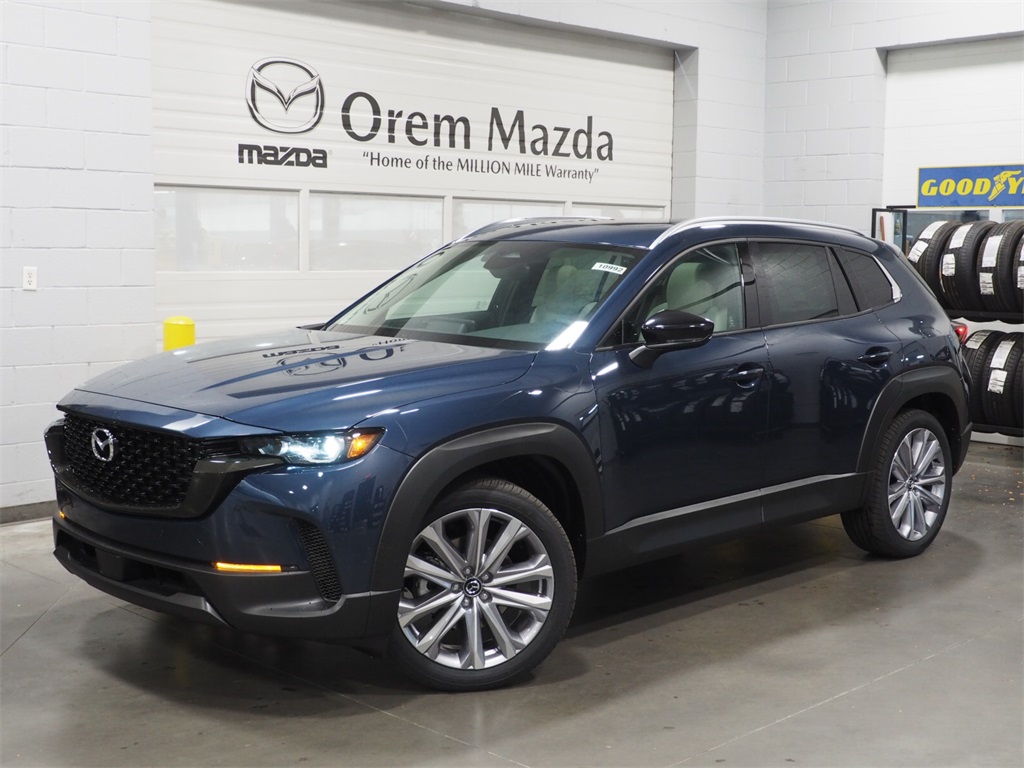 2026 Mazda CX-50 Premium's photo