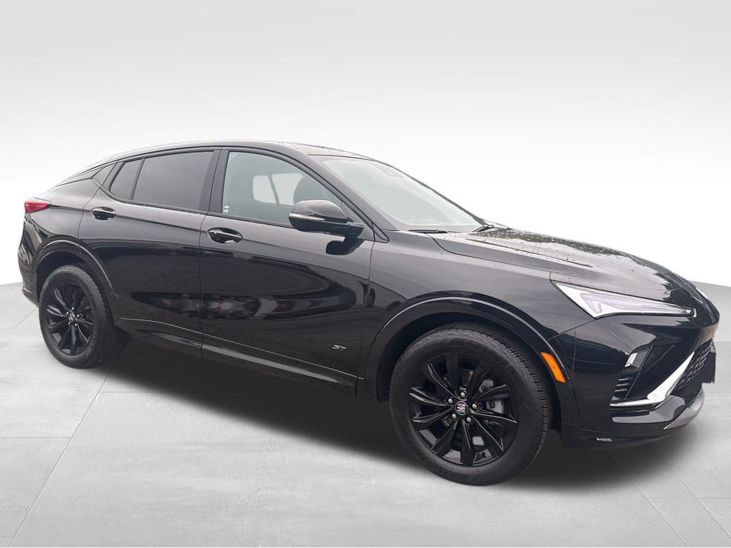 2025 Buick Envista ST photo 8