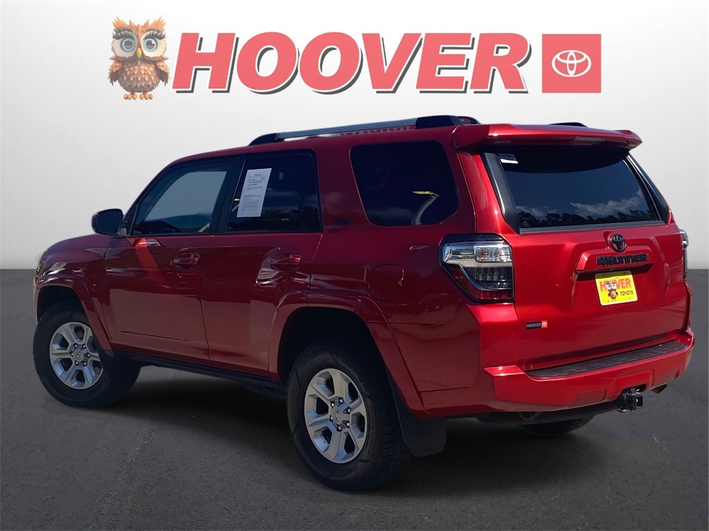 2022 Toyota 4Runner SR5 photo 3
