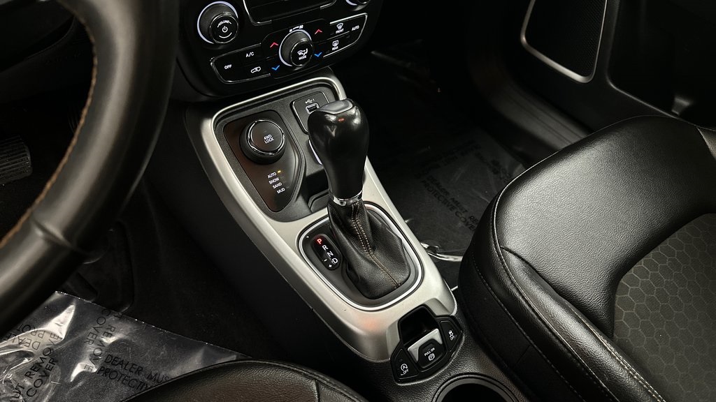 2021 Jeep Compass Latitude photo 15