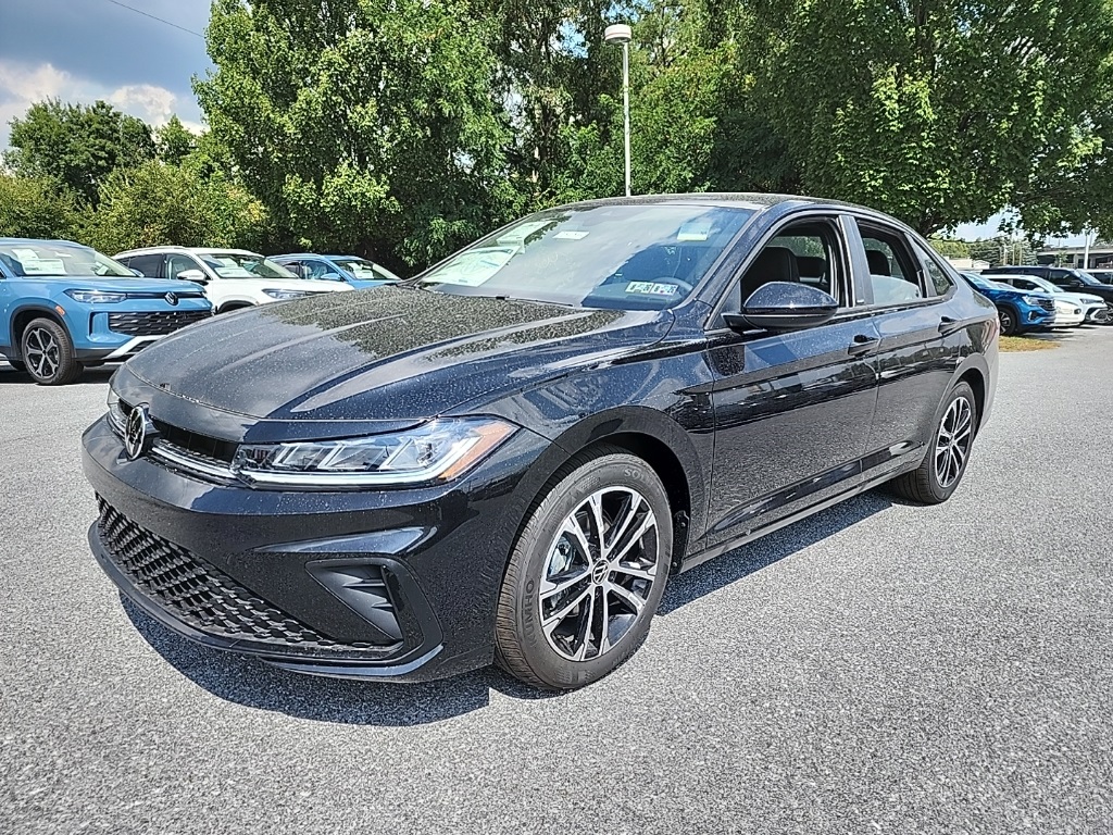 2025 Volkswagen Jetta Sport's photo