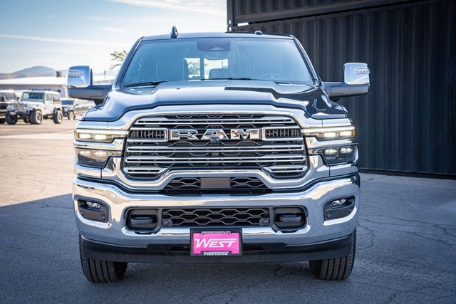 2025 Ram 3500 Laramie photo 3