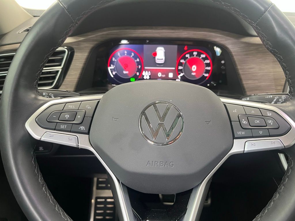 2024 Volkswagen Atlas SEL Premium R-Line photo 19