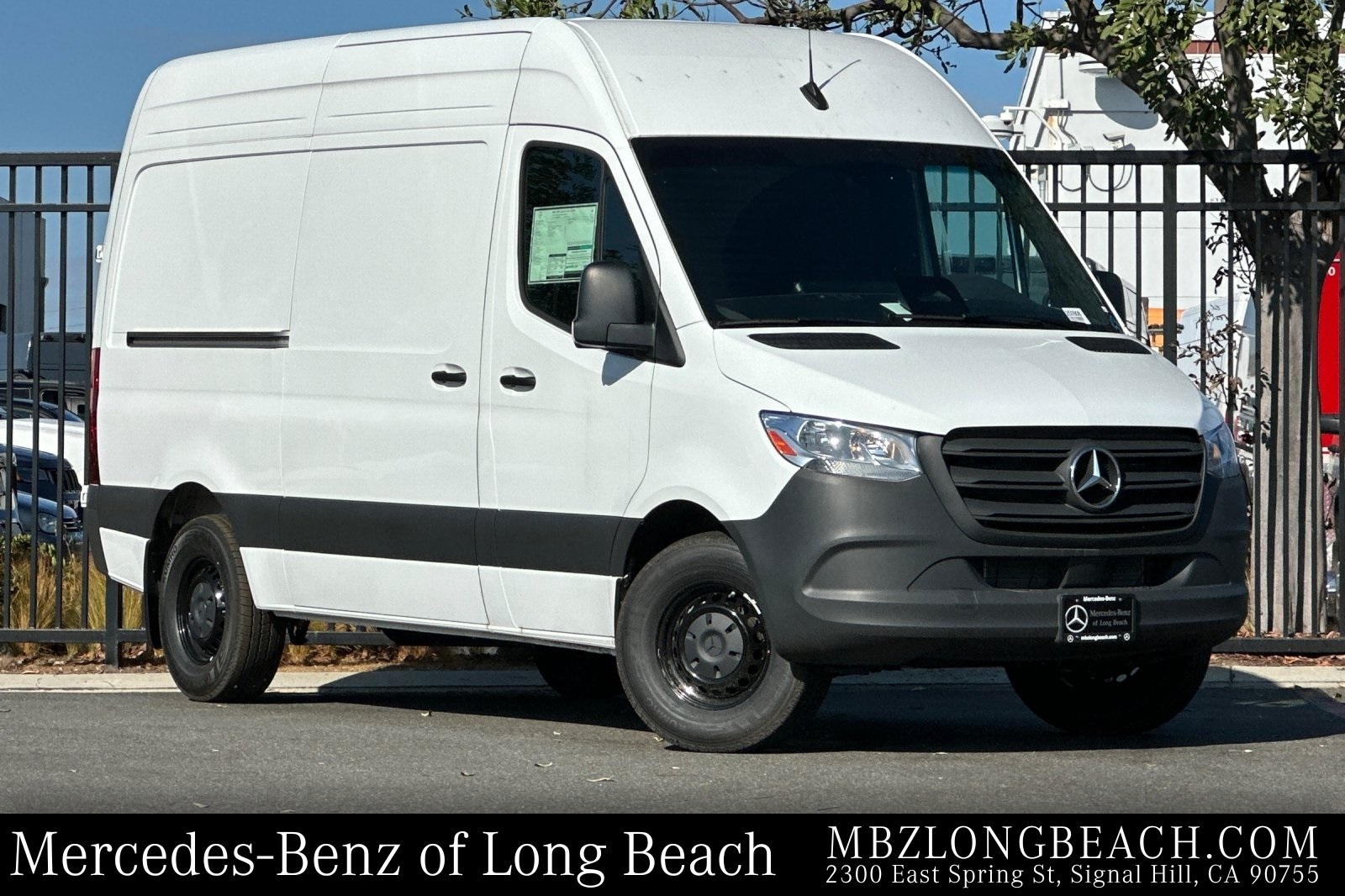 2025 Mercedes-Benz Sprinter Cargo Van Base's photo