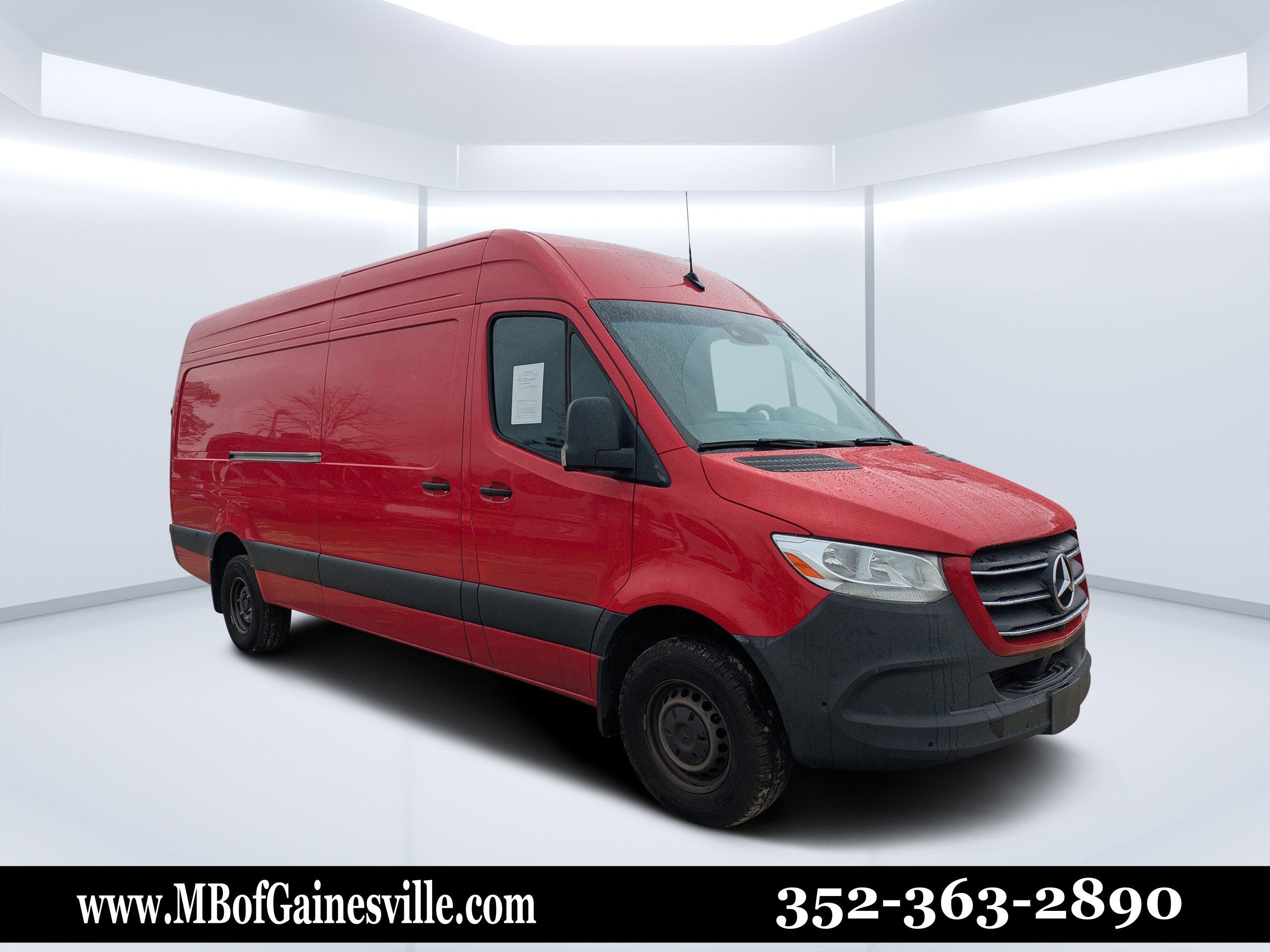 2024 Mercedes-Benz Sprinter Cargo Van Base's photo