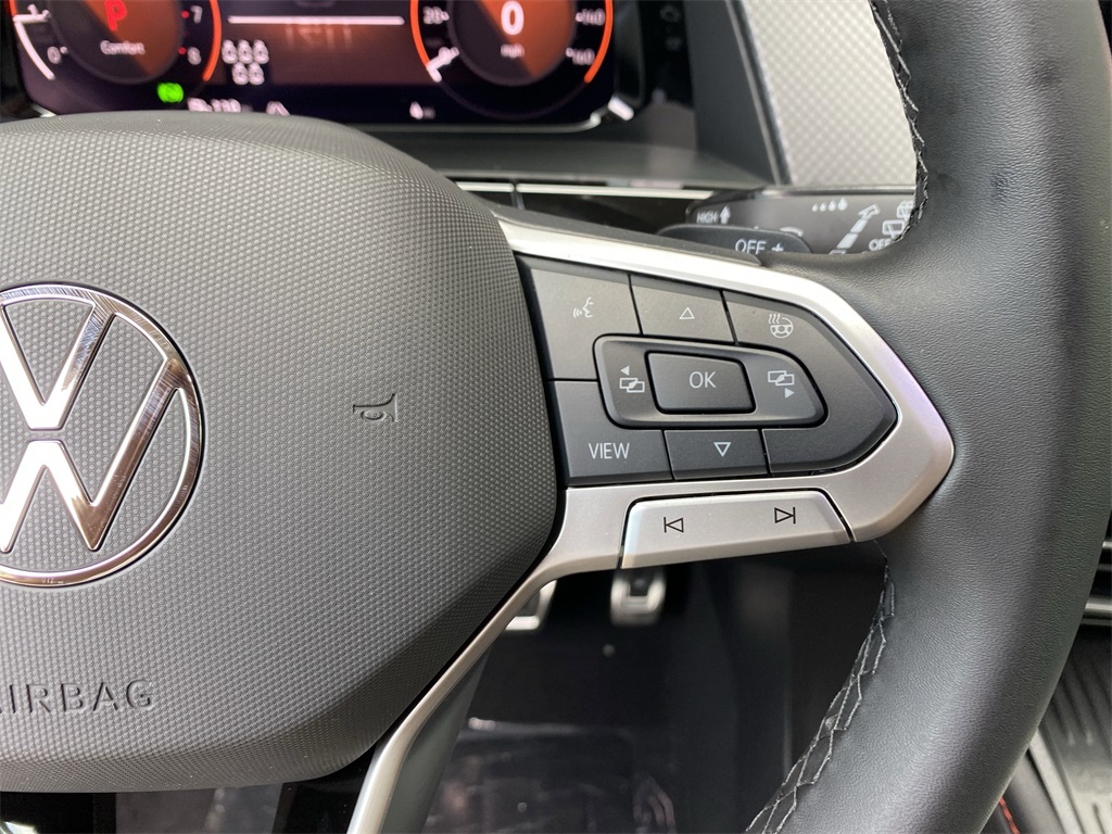 2025 Volkswagen Atlas Peak Edition SE photo 24