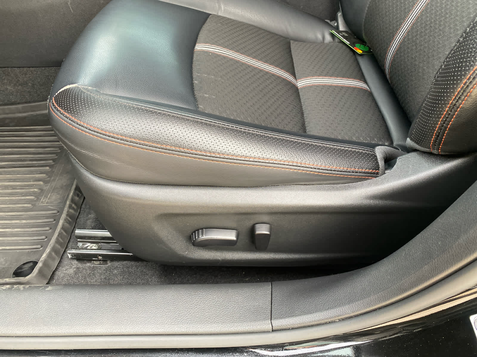 2023 Nissan Altima 2.5 SR photo 11