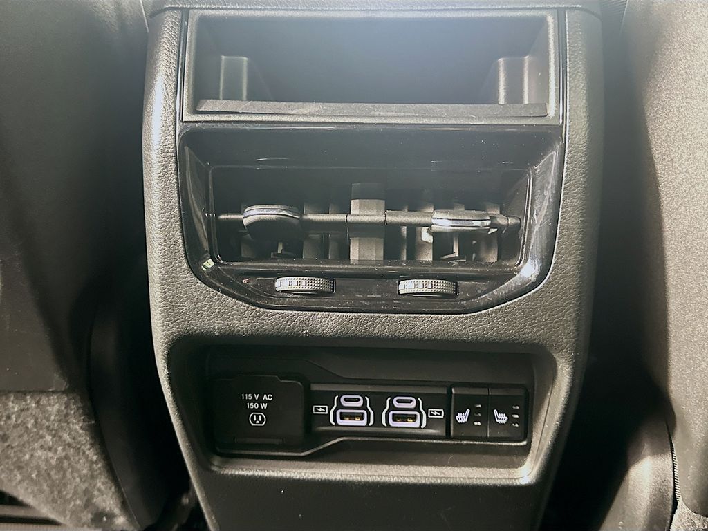 2024 Jeep Grand Cherokee Limited photo 25