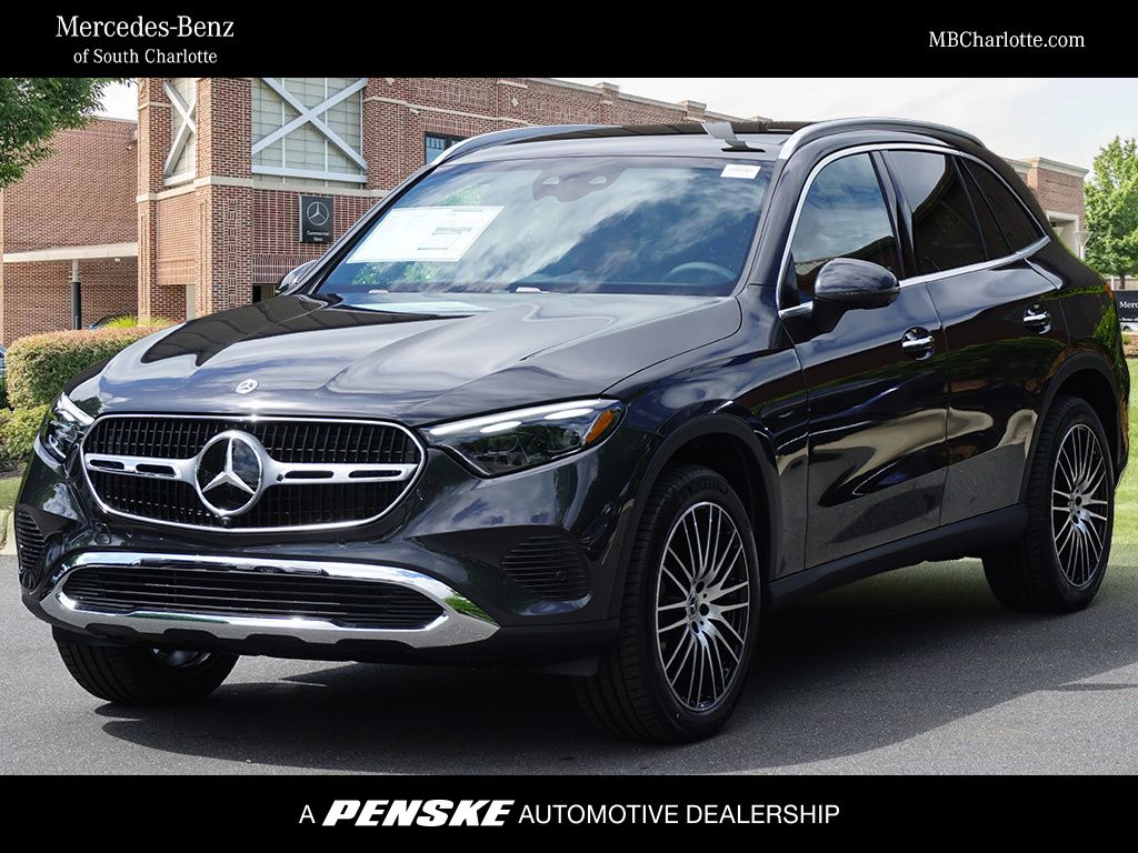 2025 Mercedes-Benz GLC Base's photo