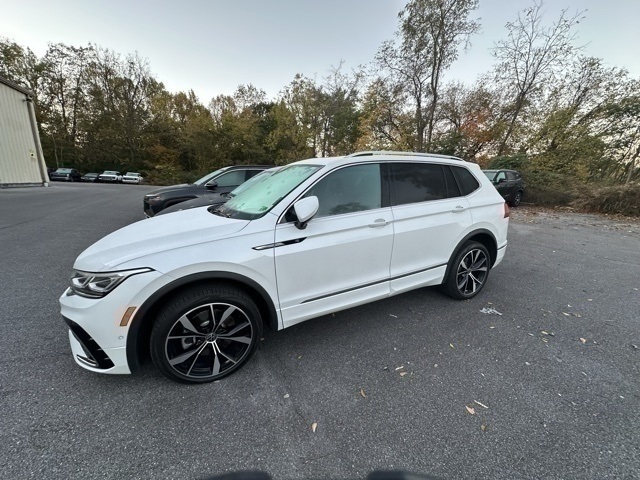 2022 Volkswagen Tiguan SEL R-LINE