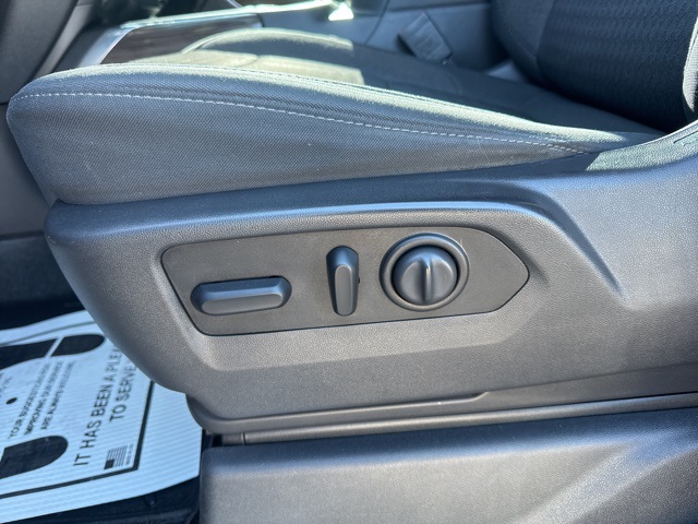 2020 Chevrolet Silverado 1500 RST photo 4