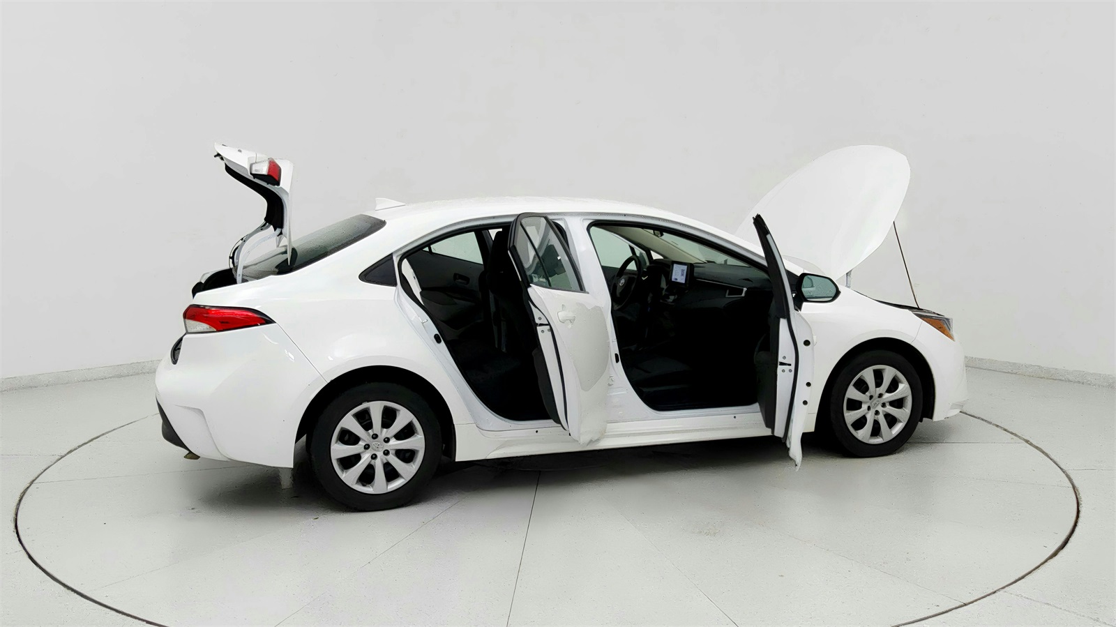 2024 Toyota Corolla LE photo 12