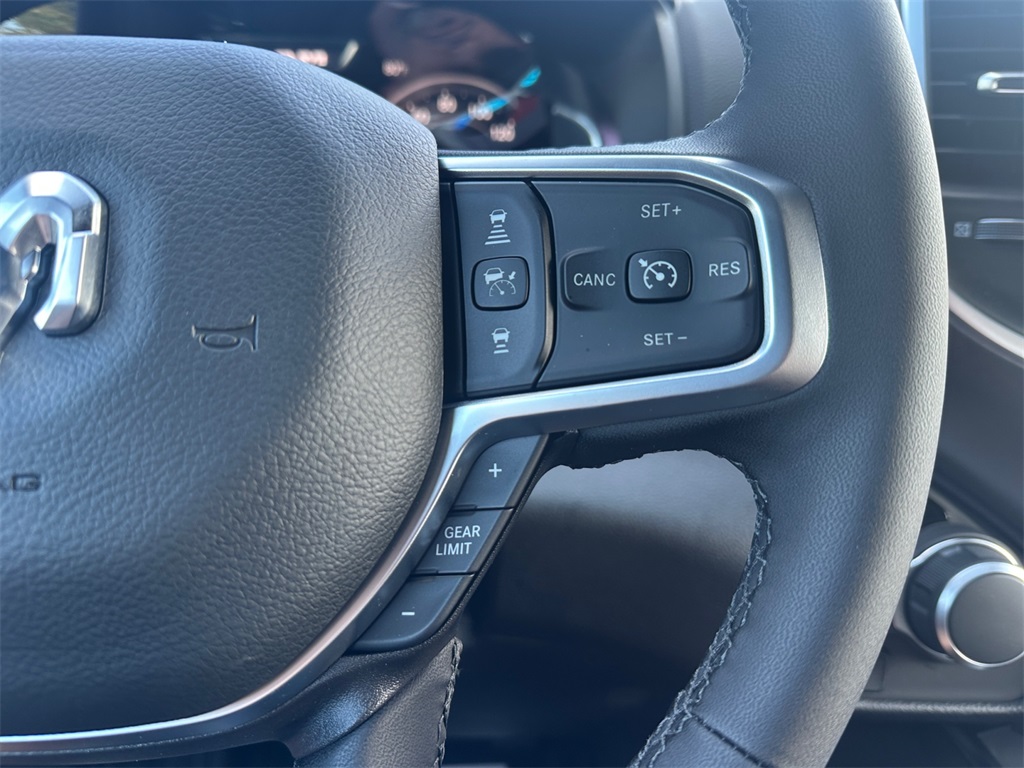 2025 Ram 1500 Big Horn Lone Star photo 28